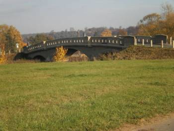Lahnbrücke Sichertshausen