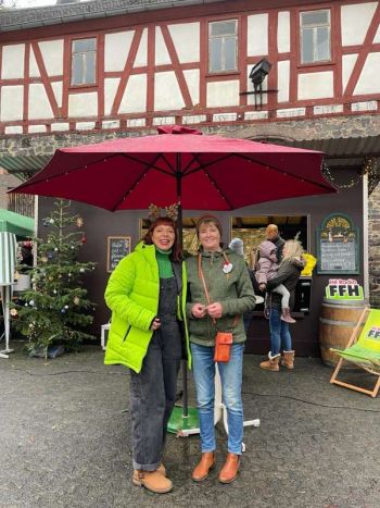 HIT RADIO FFH kam am Donnerstag auf den Laubacher Wochenmarkt