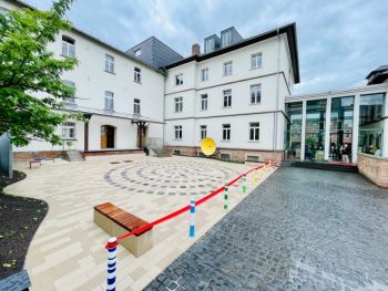 Sommerferien im Mathematikum: Neuer Außenbereich lädt zum Experimentieren im Fre