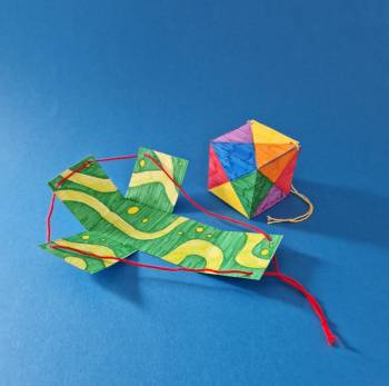 Herbstferien im Mathematikum KAPLA-Ausstellung, Mitmachaktion und Mathematik zum