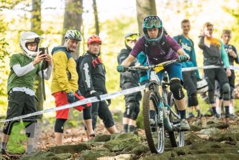 Nach krönendem KENDA Enduro One Finale in Bad Endbach folgt Liftshuttle-Saisonab