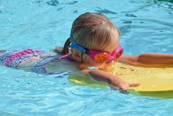 Freizeitspaß im Schwimmbad – mehr als nur Schwimmen