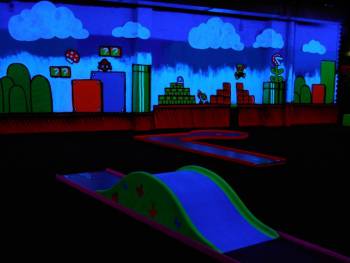 Indoor Minigolf Schwarzlicht in Herborn