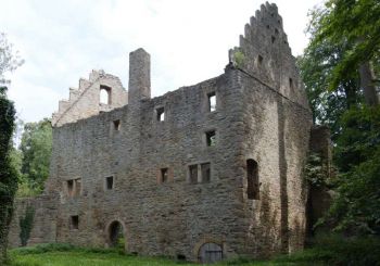 Burg Lehrbach