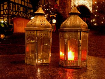 Braunfels im Advent – drei Stadtführungen bei Kerzenschein und Glühwein