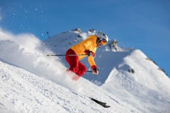 Wie bereitet man sich auf den Skiurlaub vor?