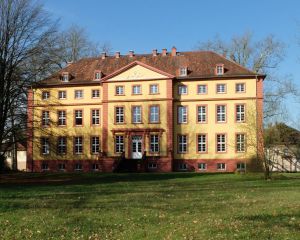 Schloss Hallenburg