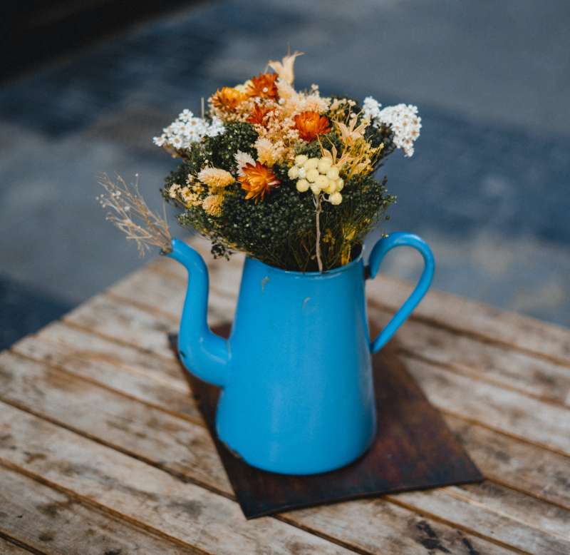 Die sehr schöne Vase wird im Handumdrehen fertig sein